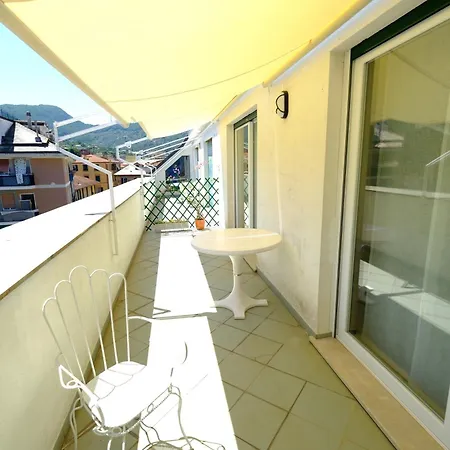 Seaview Attic With Terrace By Portofinovacanze *