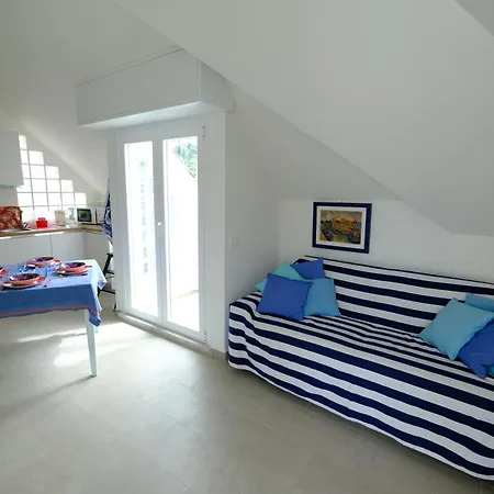 Seaview Attic With Terrace By Portofinovacanze