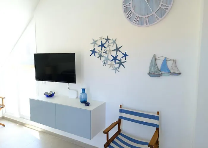 Διαμέρισμα Seaview Attic With Terrace By Portofinovacanze *