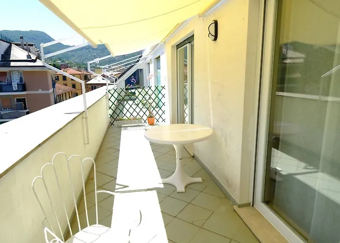 Seaview Attic With Terrace By Portofinovacanze *